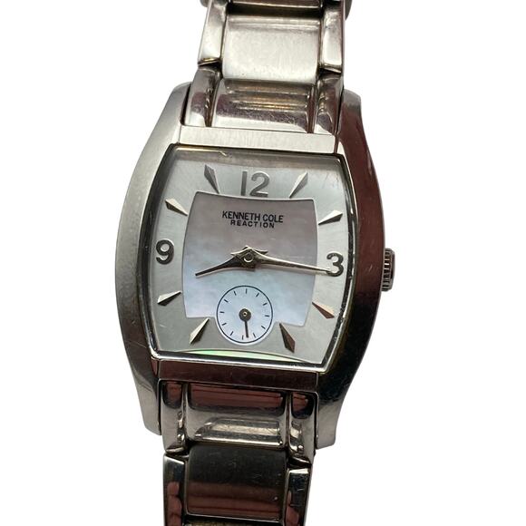 Kenneth Cole Reaction KC4498 Women's Watch 24mm MOP Face - New Battery - WR -5.5 - Picture 1 of 9